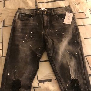 Black tommy skinny jeans from fashion nova size 34